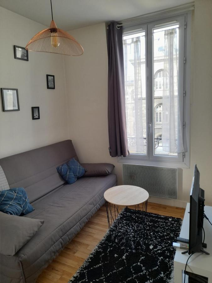 Cosy 2 Pieces Typiquement Parisien A Notre-Dame Διαμέρισμα Εξωτερικό φωτογραφία