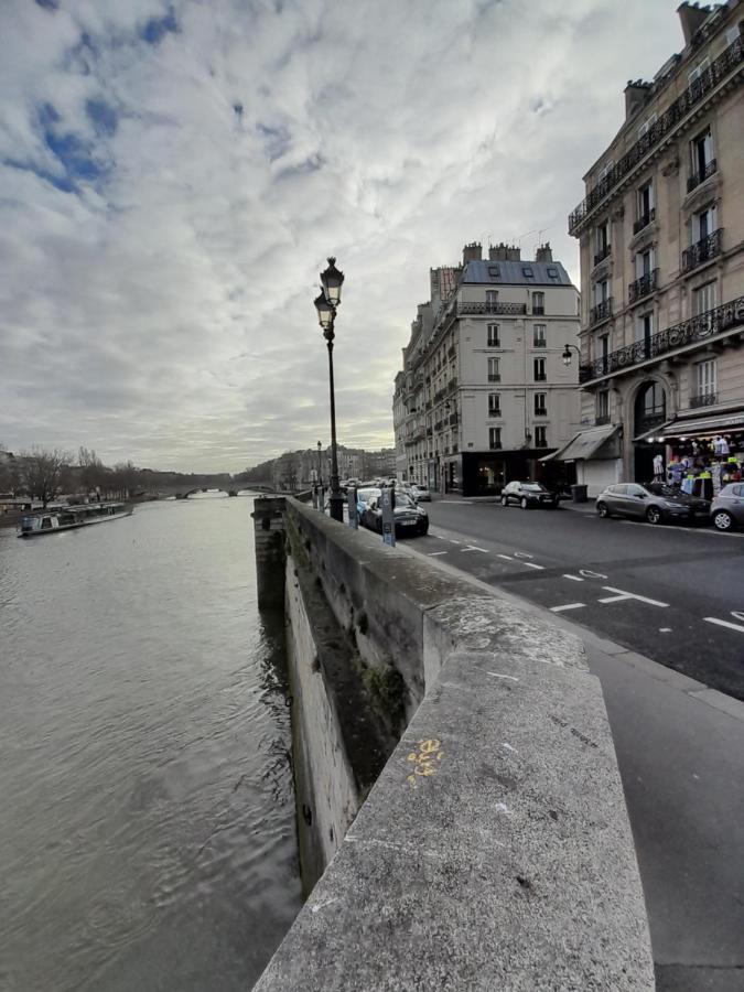 Cosy 2 Pieces Typiquement Parisien A Notre-Dame Διαμέρισμα Εξωτερικό φωτογραφία